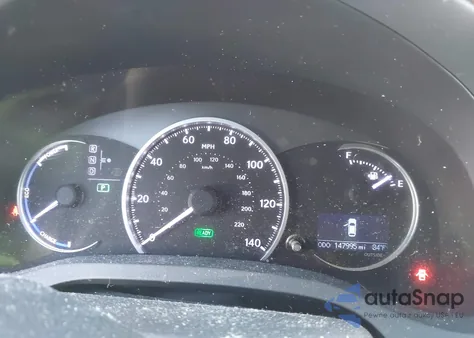 2011 Lexus Ct 200H Premium из США, поврежденный, VIN JTHKD5BH6B2021910